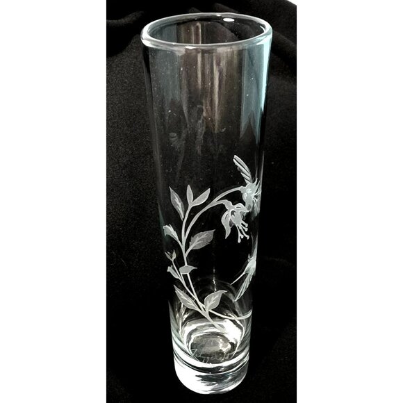 Etched Hummingbird Glass Bud Vase Flowers Signed Fitzgerald Birds Floral 7.5" - Picture 2 of 7
